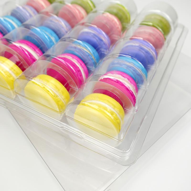 24 macaron blister tray with plastic box