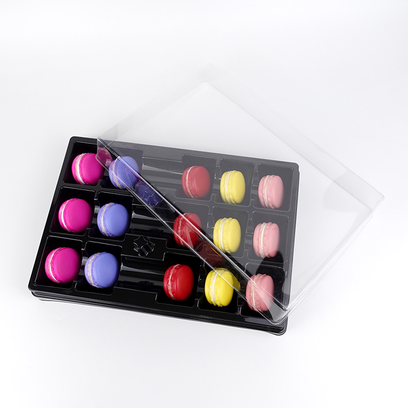 15 macaron plastic box with sleeve