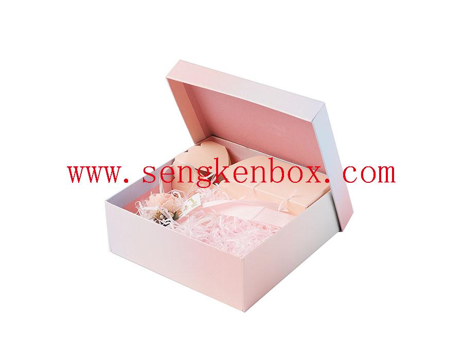 Creative Cute Packing Caedboard Box