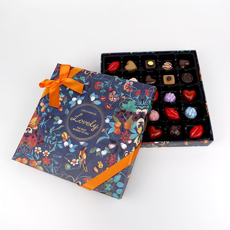 25 chocoalte luxury gift box