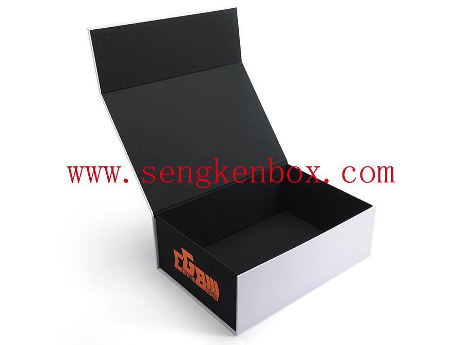 Paper Gift Box With Ribbon