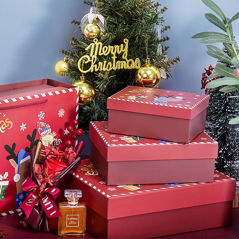 Wholesale Custom Christmas Paper Gift Boxes