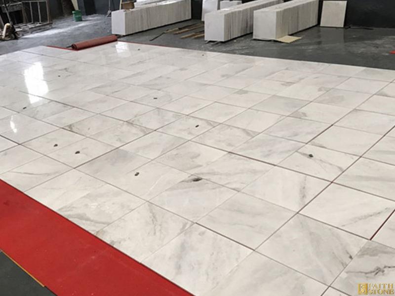 white marble tile 