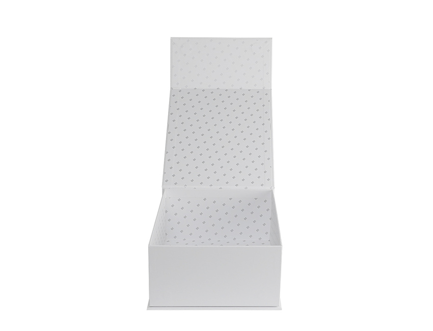 plain white gift boxes