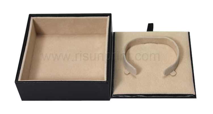 Braclet Black Leather Jewelry Box